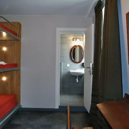 Hostel Train